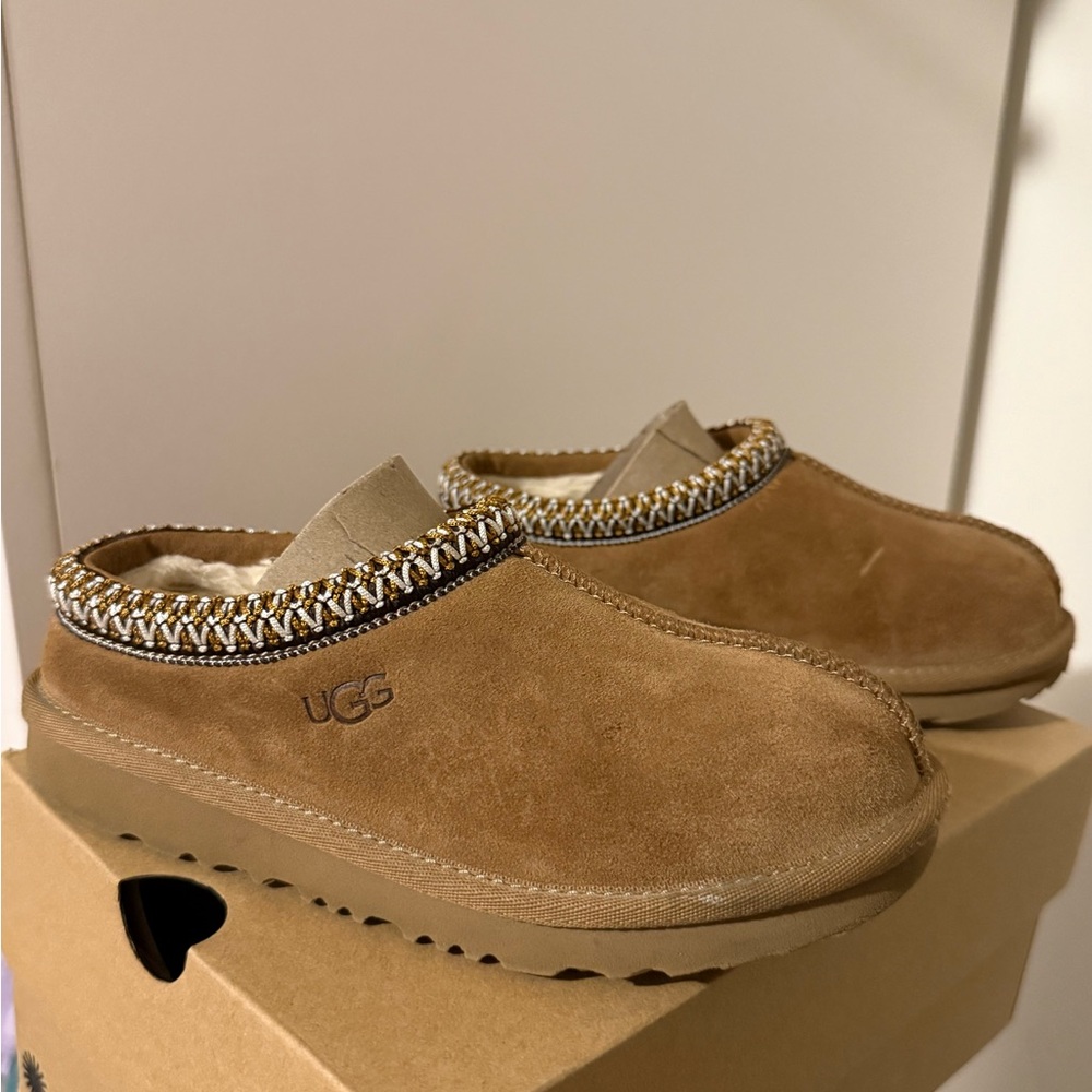 Kids UGG Brown Suede Slip-On Clogs